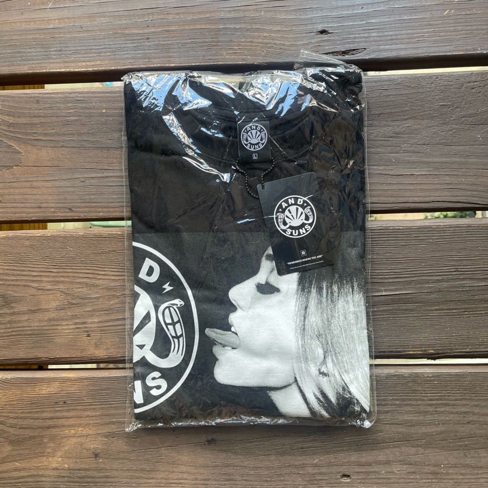 NWT AndSuns Succubus L/S t-shirt